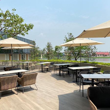 Neera Retreat Hotel Nakhon Pathom Εξωτερικό φωτογραφία