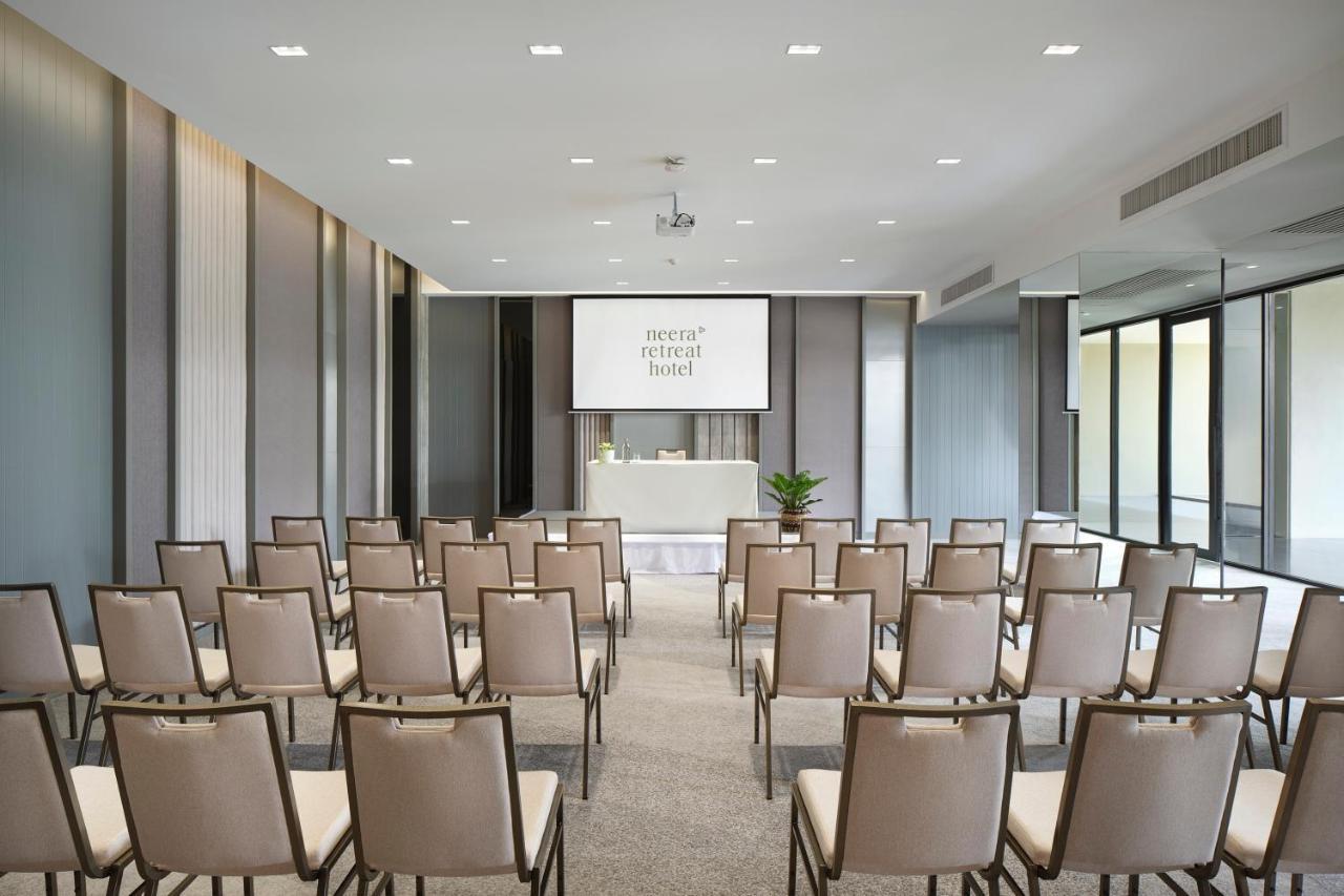 Neera Retreat Hotel Nakhon Pathom Εξωτερικό φωτογραφία